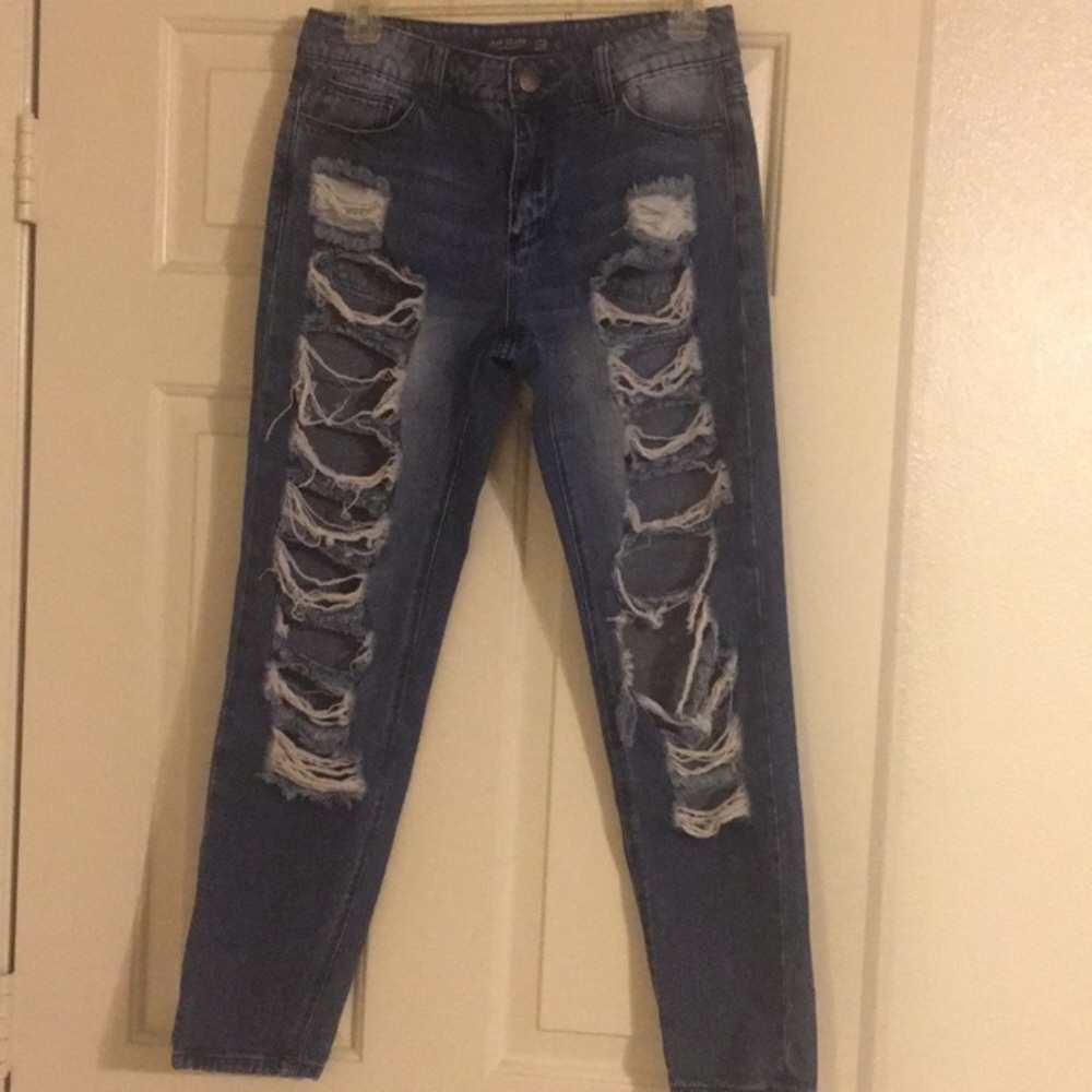 Distressed Jeans